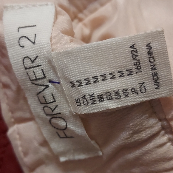 Forever 21 sequin top EUC - Picture 4 of 10